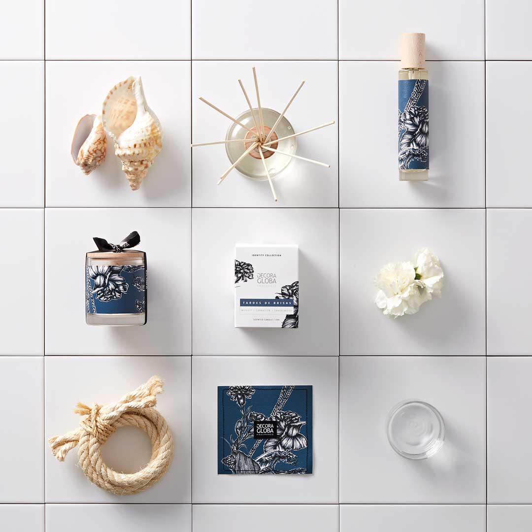 VELA FRAGANCIA TARDES DE BRISAS - 220GR.