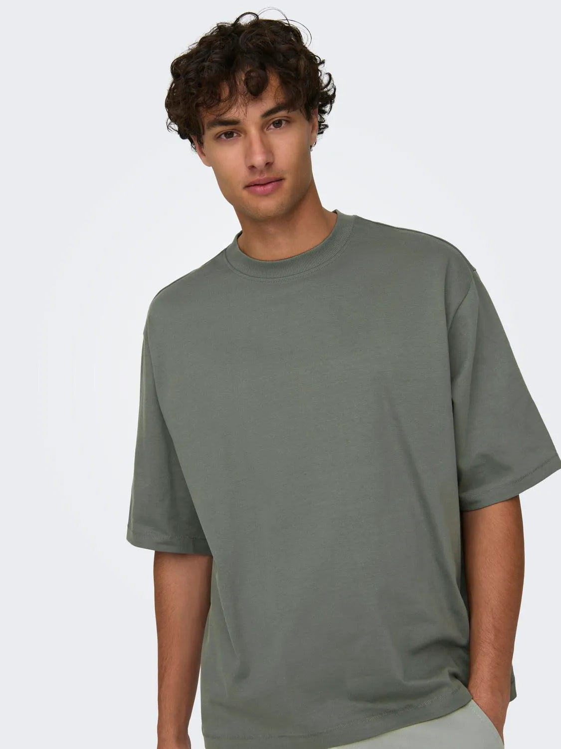 CAMISETA OVERSIZE